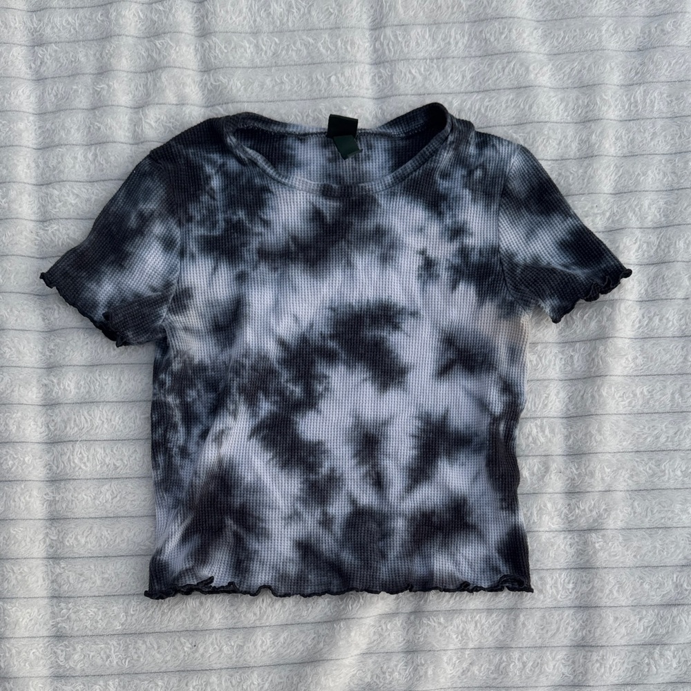Wild Fable Monochrome Tie-Dye Short Sleeve Tee